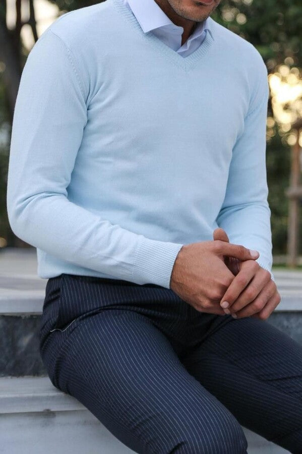 Circle Collar Ice Blue Sweater - Wessi