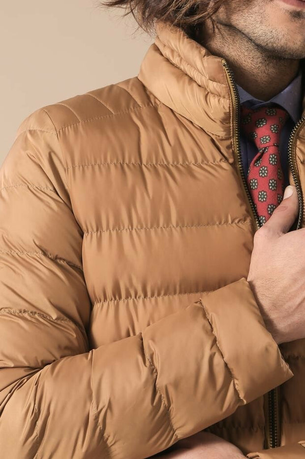 Camel Short Men Down Jacket | Wessi $50 - $100, 36, 38, 40, 42, 44, 46, Brown, Casual, Coat, Daily, Jackets, Mandarin Collar, Modern Fit, Outwear, Puffer Coats, Quilted, Quilted Jackets, Slim
