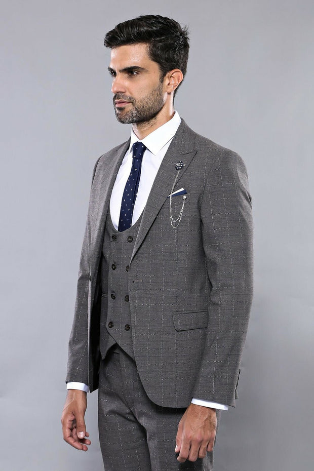 Plaid Brown Suit | Wessi 3-piece-suit, 38, Brown, Double Breasted, Modern Fit, Peak, Peak Lapel, Slim Fit, Slim Fit Suit, Suit OutletSuit - wessi